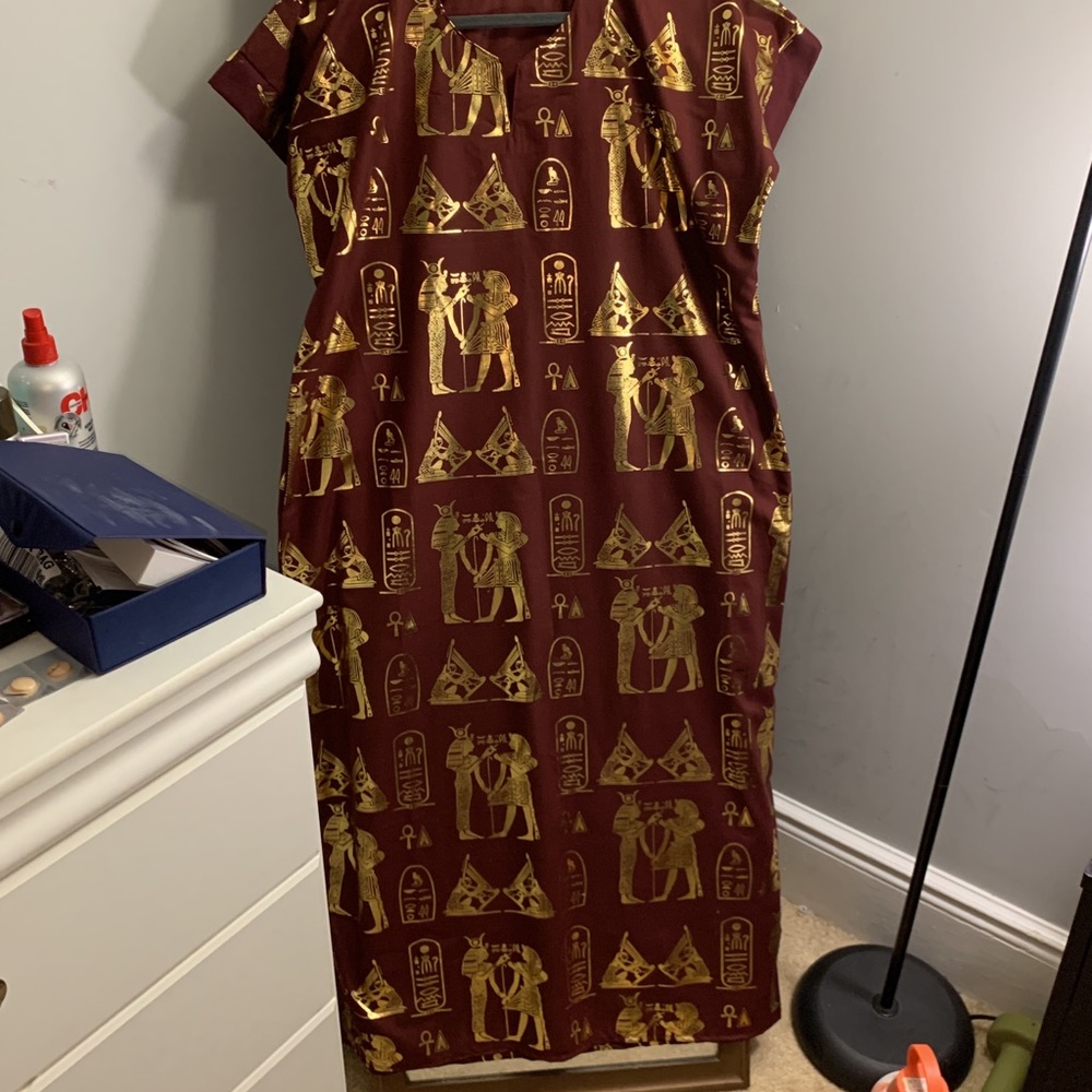 Dress - Picture 2 of 6